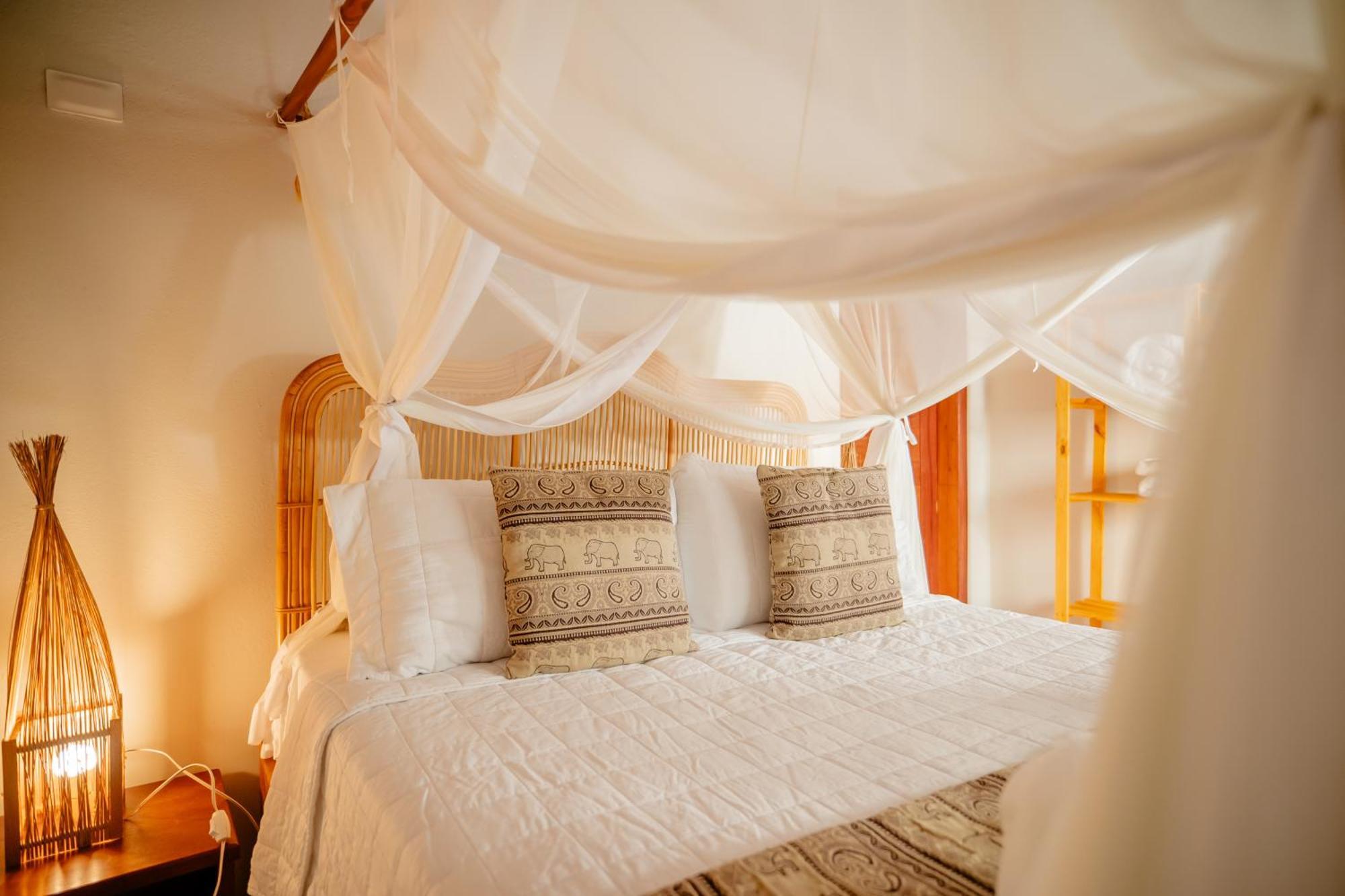 Pousada Villa Taina - Arraial D'Ajuda, Bahia Porto Seguro Extérieur photo